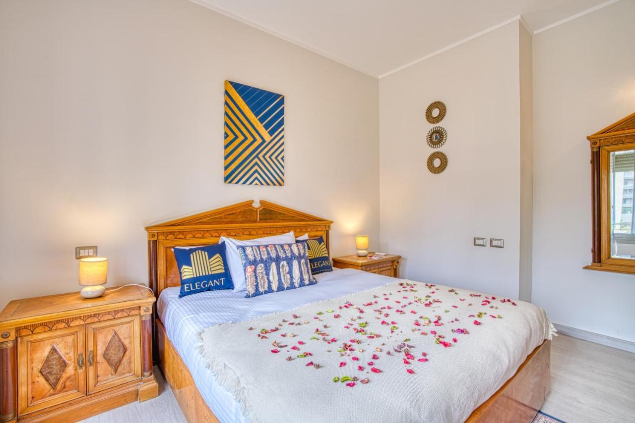 The Suites Near Auc By Elegant Káhira Exteriér fotografie