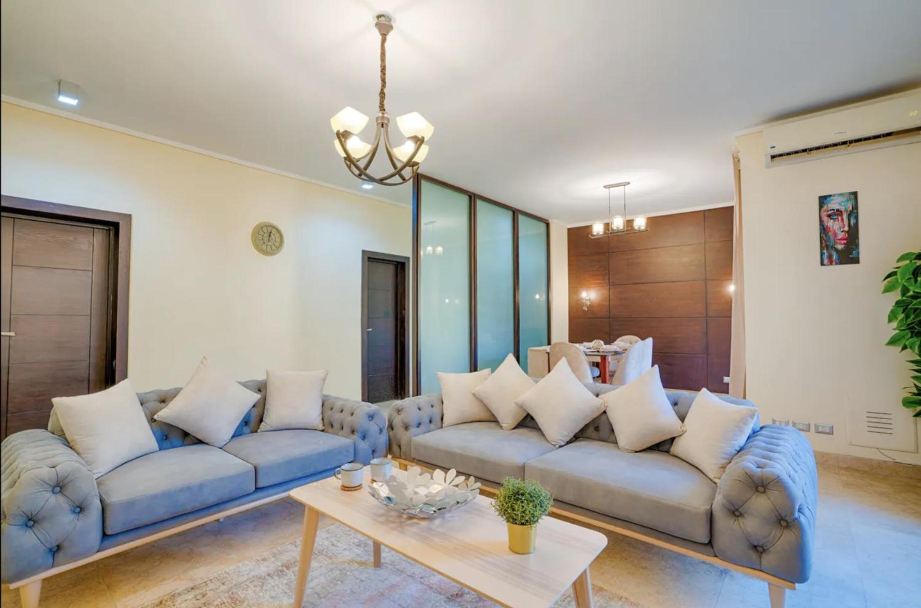 The Suites Near Auc By Elegant Káhira Exteriér fotografie